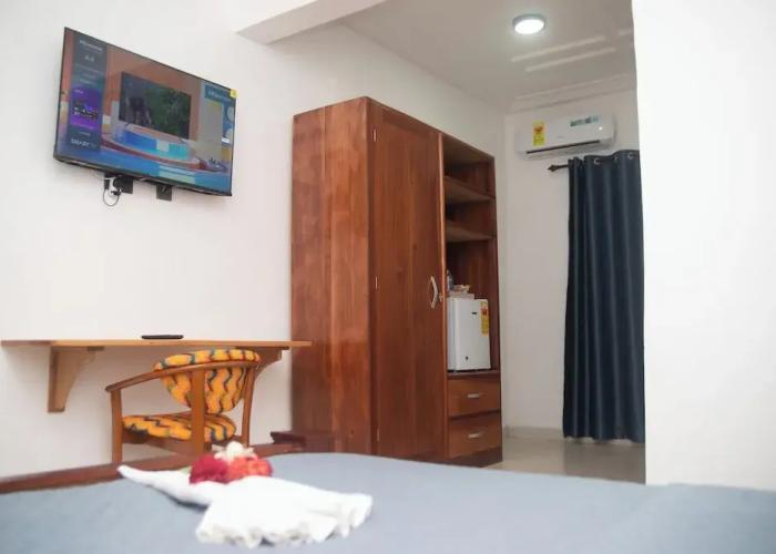 Pito Guest House