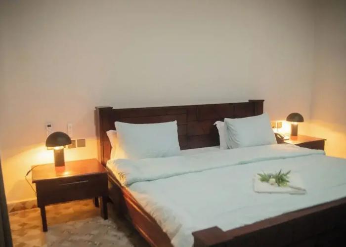 Pito Guest House