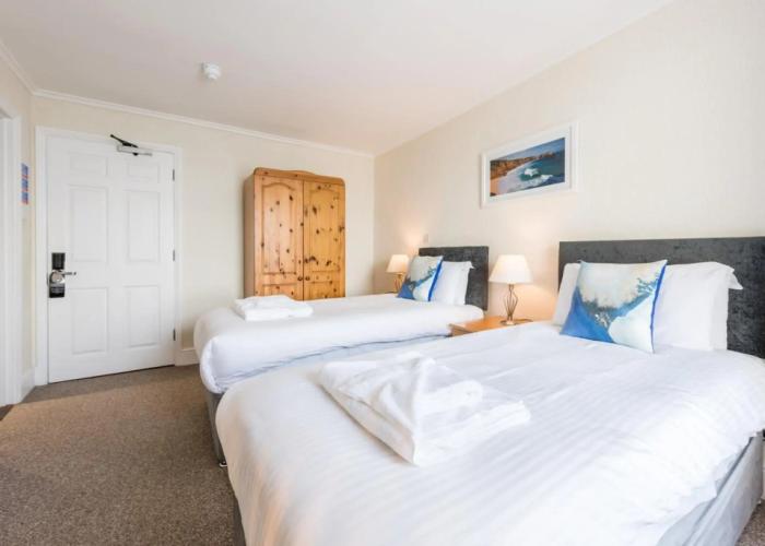 The Land's End Hotel