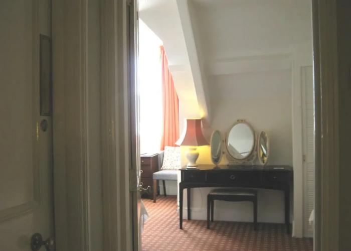 Dunedin Guest House