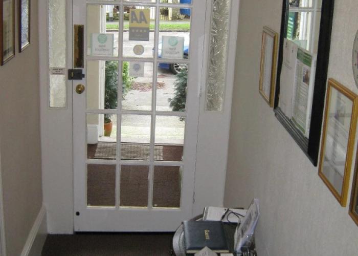 Dunedin Guest House