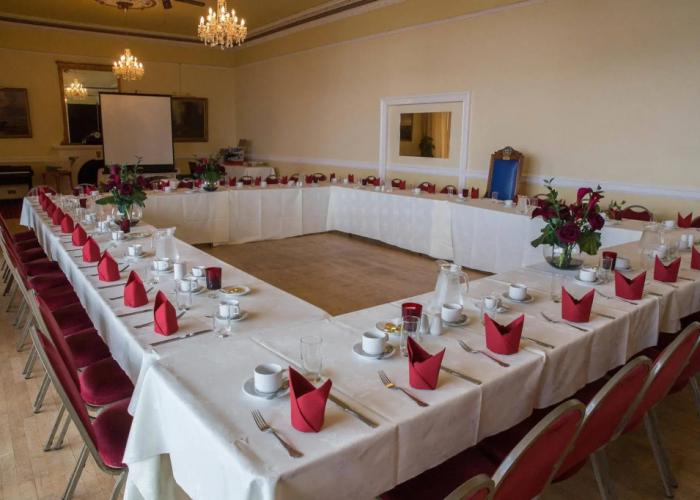 The Queens Hotel