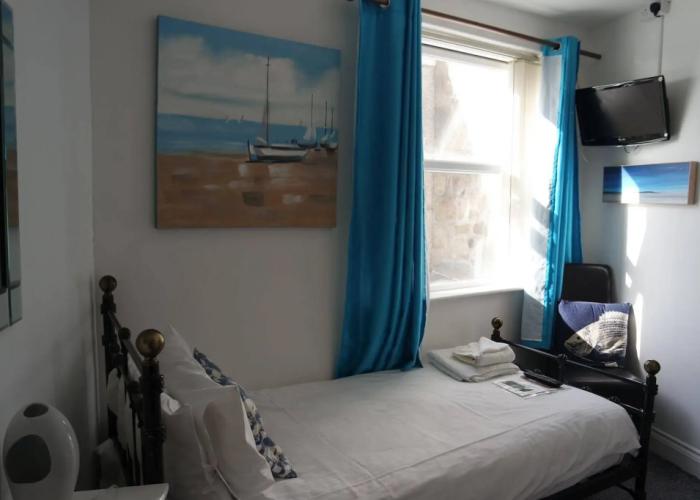 Duporth Guest House