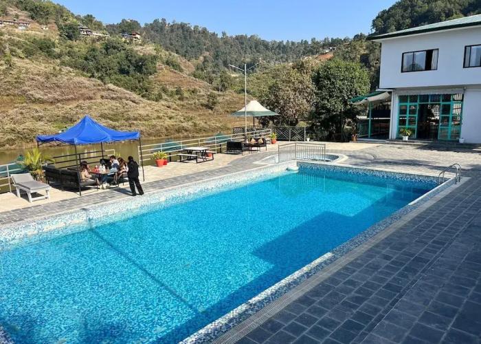 Begnas Aqua Park Resort