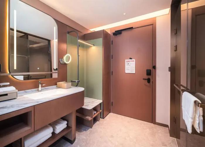 Hilton Garden Inn Xinyang East Railway Station