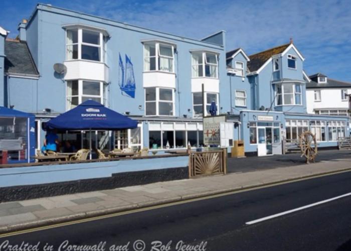 The Lugger Inn