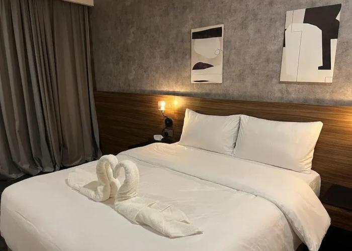 Lazöy Hotel