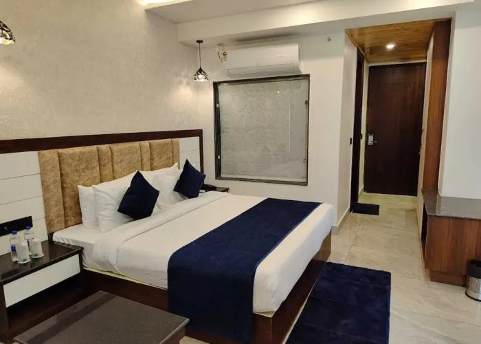 Abhilashi Inn Kasol