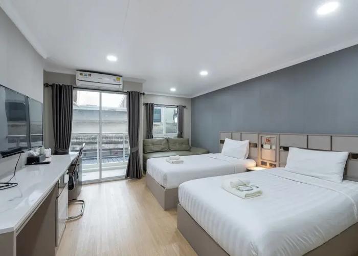 Tj 4711 Residence