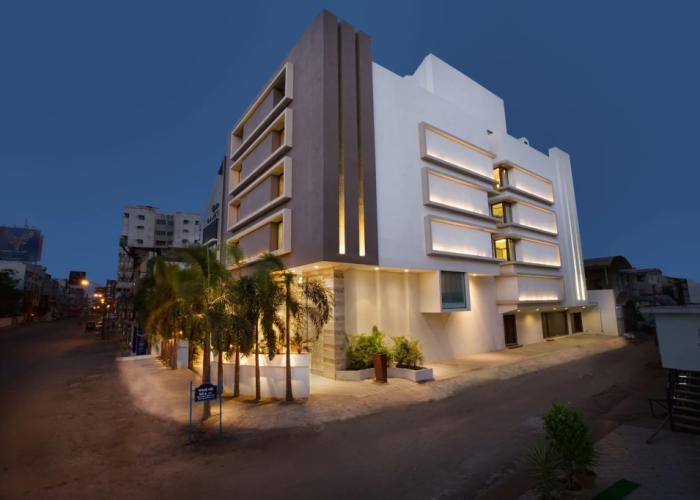 Bizz The Hotel