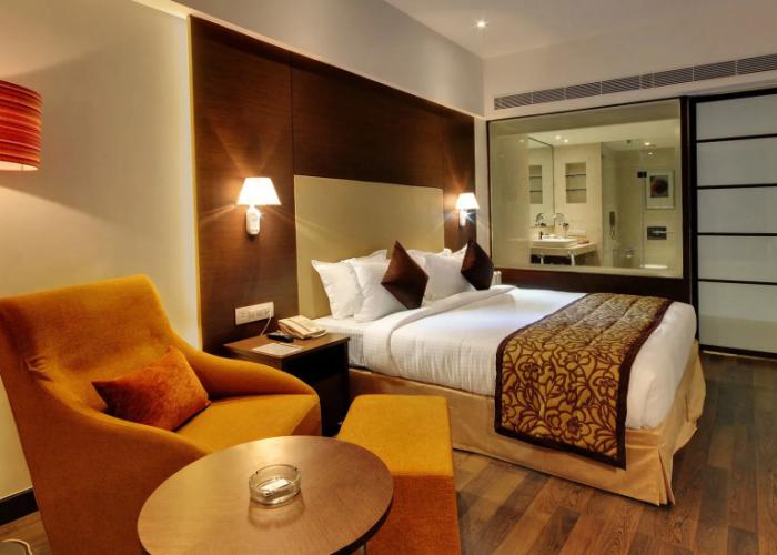 Platinum Hotel
