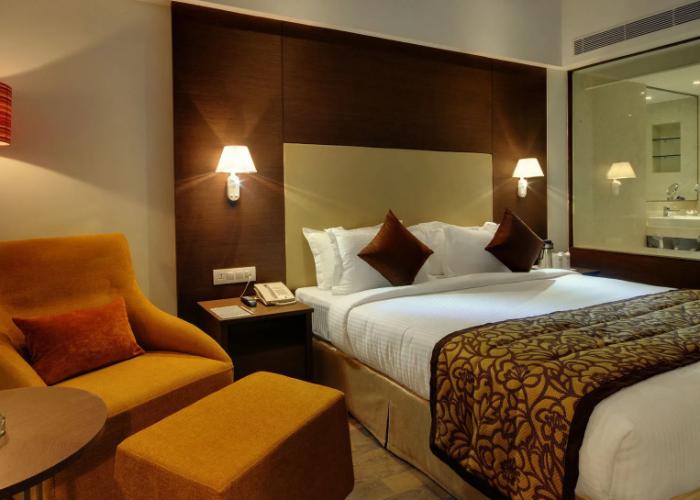 Platinum Hotel
