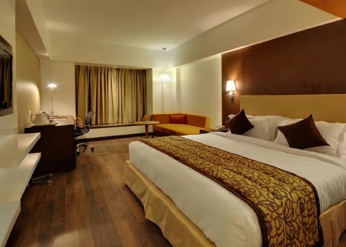 Platinum Hotel