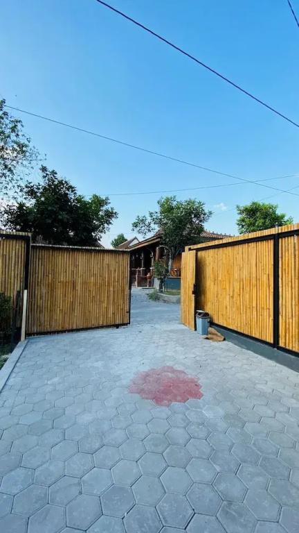 фото Omah Abiza