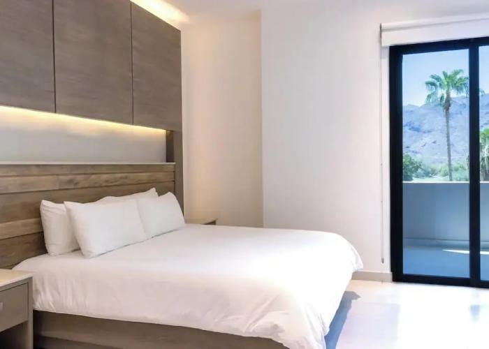Aventuras Hotel