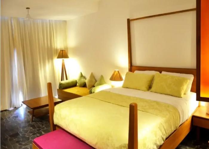 The Sky Imperial Aarivaa Luxury Homestay