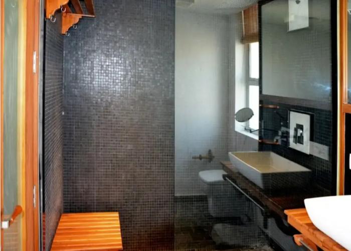The Sky Imperial Aarivaa Luxury Homestay