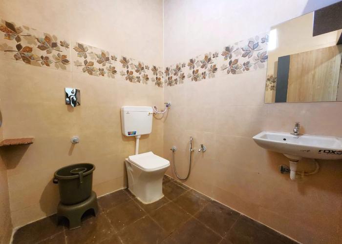 Hotel Near Me