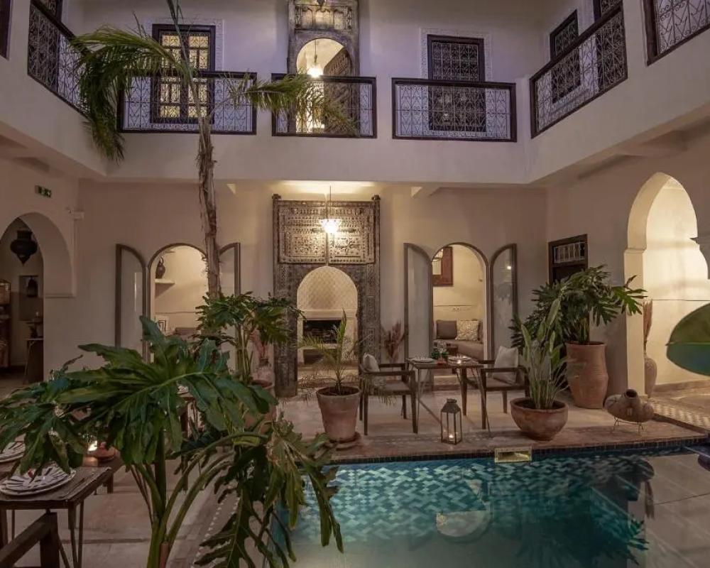 фото Riad Farhan