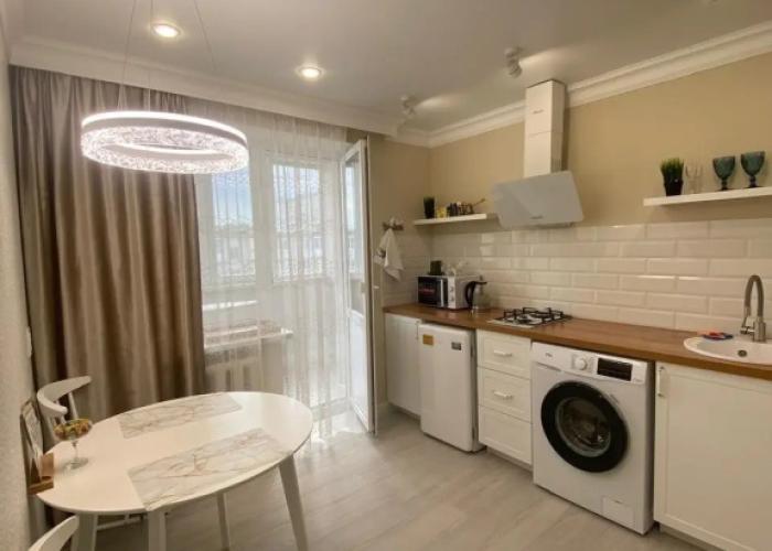 Na Prospekte Lenina 55a Flat