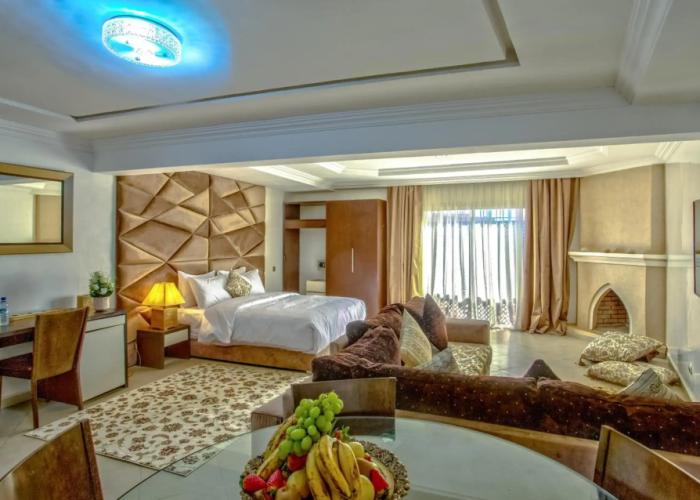 Yaad City Hotel