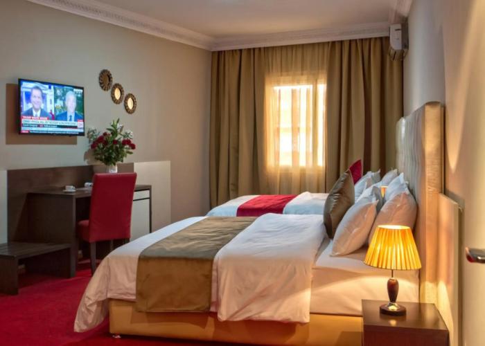 Yaad City Hotel