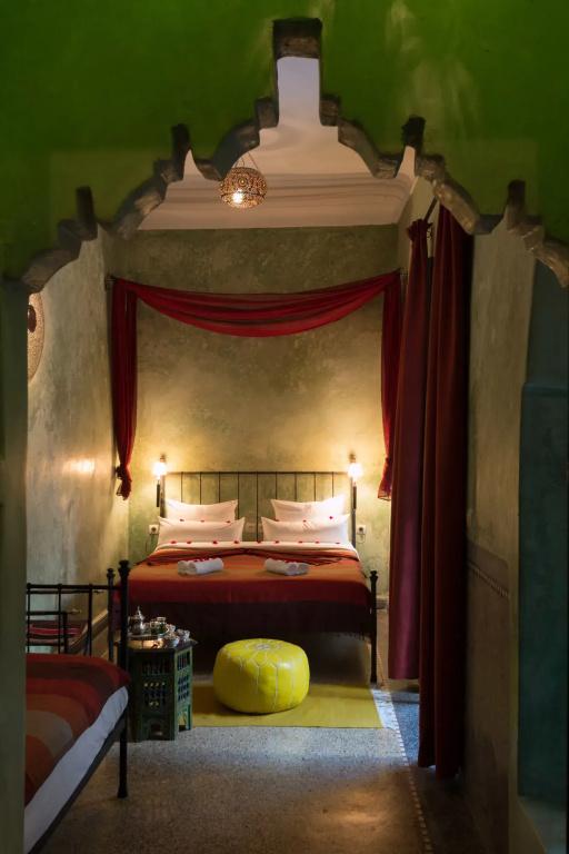 фото Riad Lhena