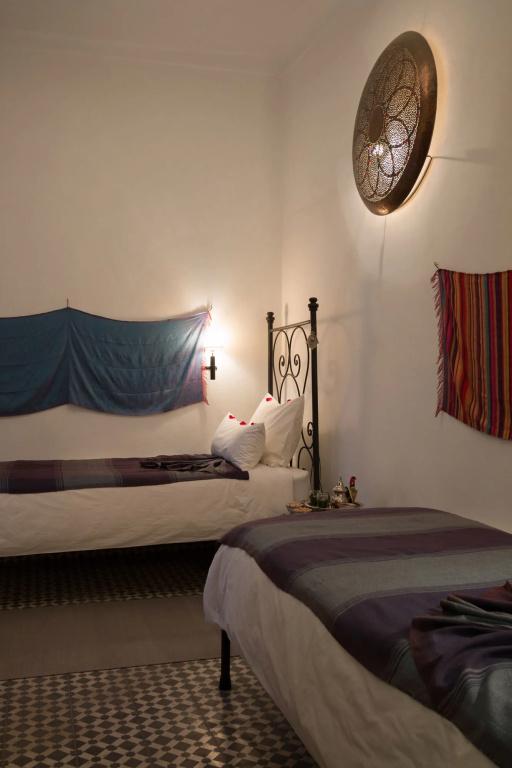 фото Riad Lhena