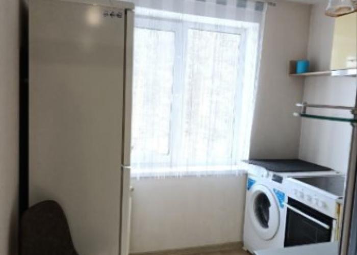 V Shelekhove Flat