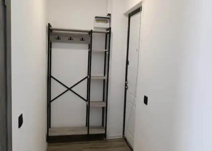 V Shelekhove 15 Flat