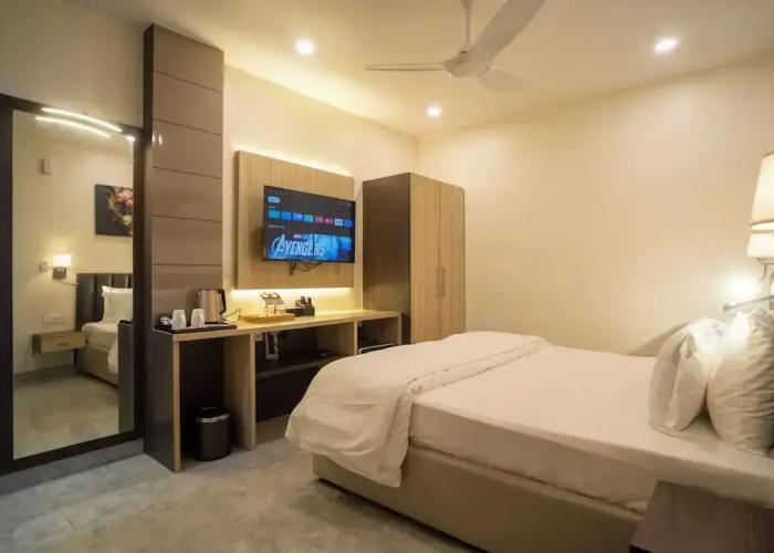 Mastiff Select Medha Plaza Deoghar