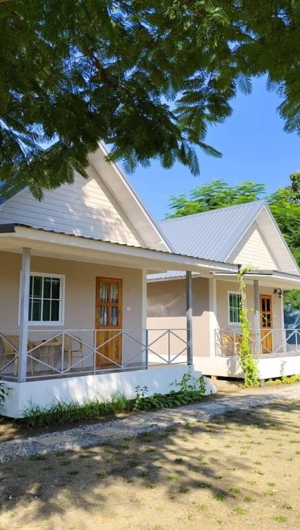 Chiang khan Dwelling