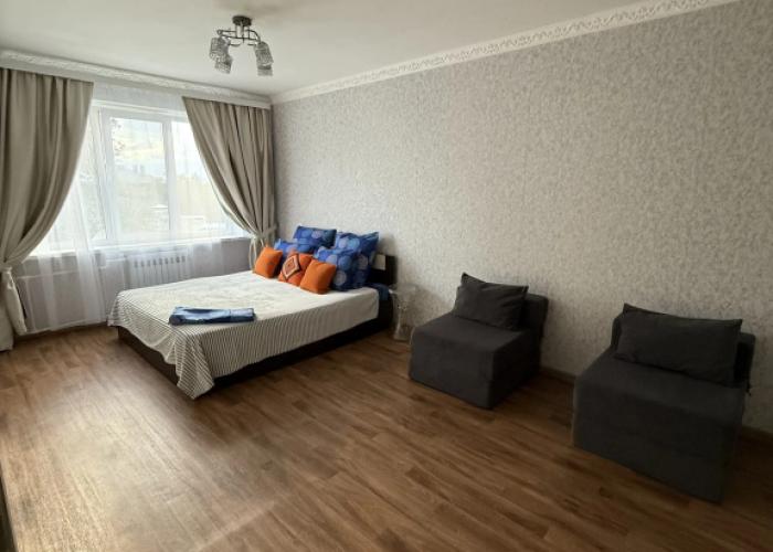 Uyutnaya Tryoshka V Tsentre Goroda Flat
