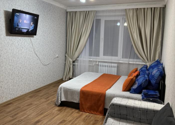 Uyutnaya Tryoshka V Tsentre Goroda Flat