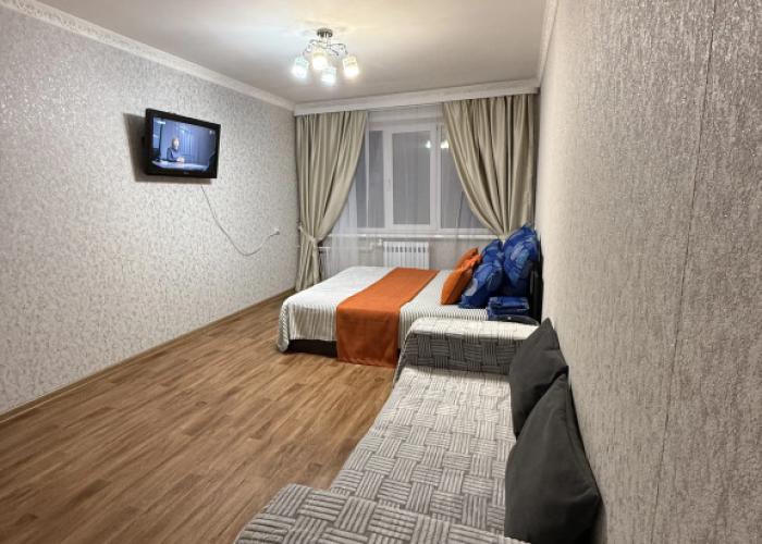 Uyutnaya Tryoshka V Tsentre Goroda Flat