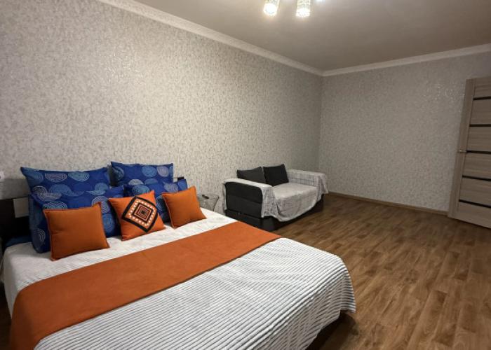 Uyutnaya Tryoshka V Tsentre Goroda Flat