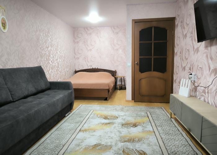 V Tsentre Goroda Liski Flat