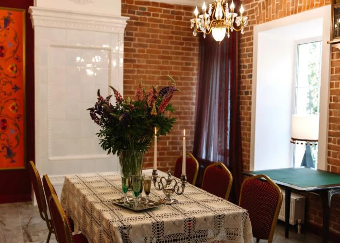 Hotel Krasny Ugol