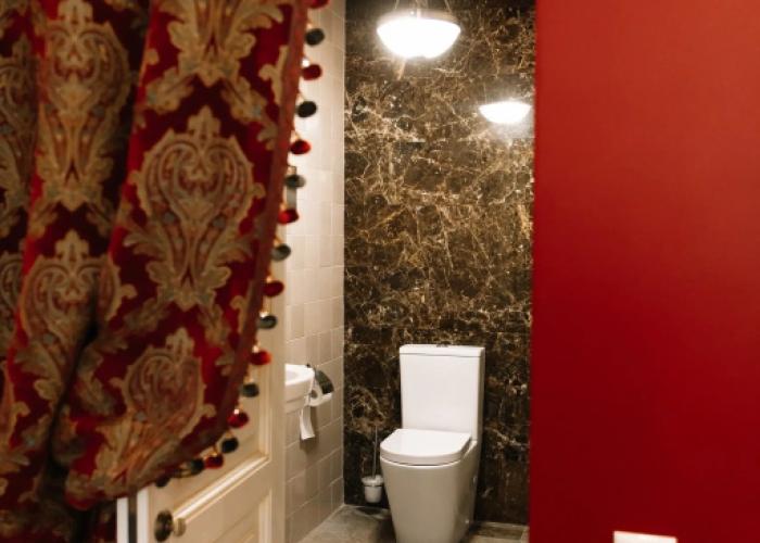 Hotel Krasny Ugol