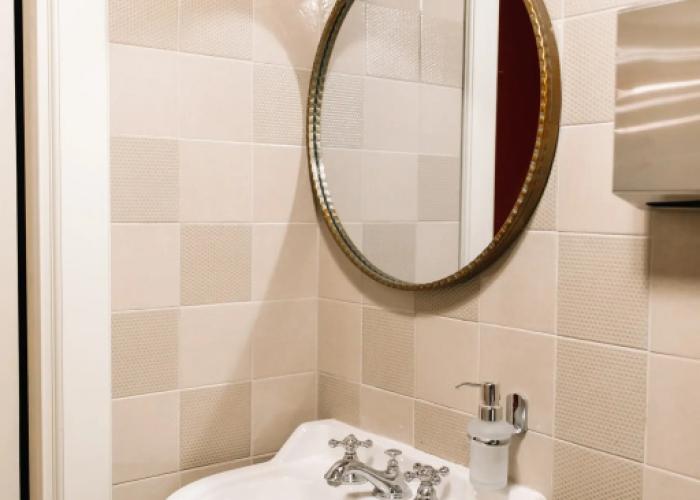 Hotel Krasny Ugol