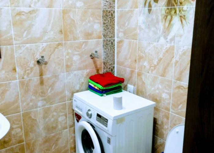Na Krutoy Guest House