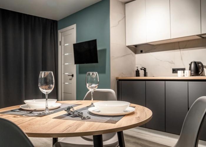 Uyutnaya s dizaneynerskim remontom v tsentre goroda Flat