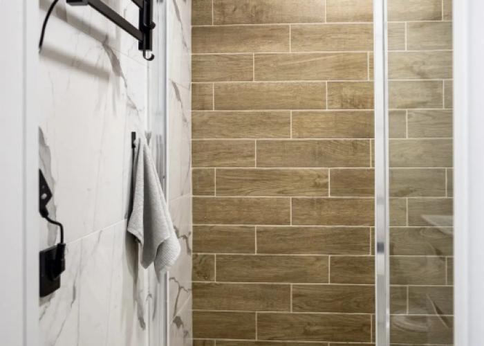 Uyutnaya s dizaneynerskim remontom v tsentre goroda Flat