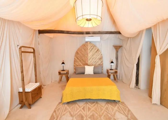 Arena y Mar Seaside Glamping Adults Only