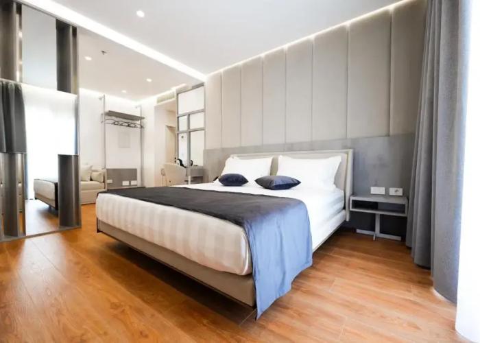 Naos Luxury Hotel