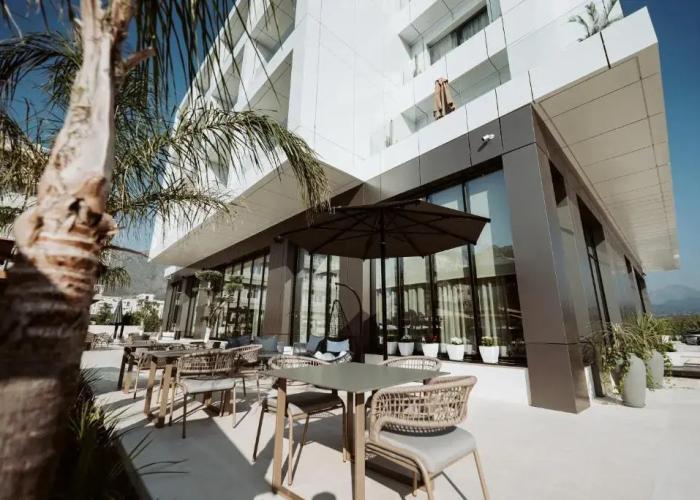 Naos Luxury Hotel