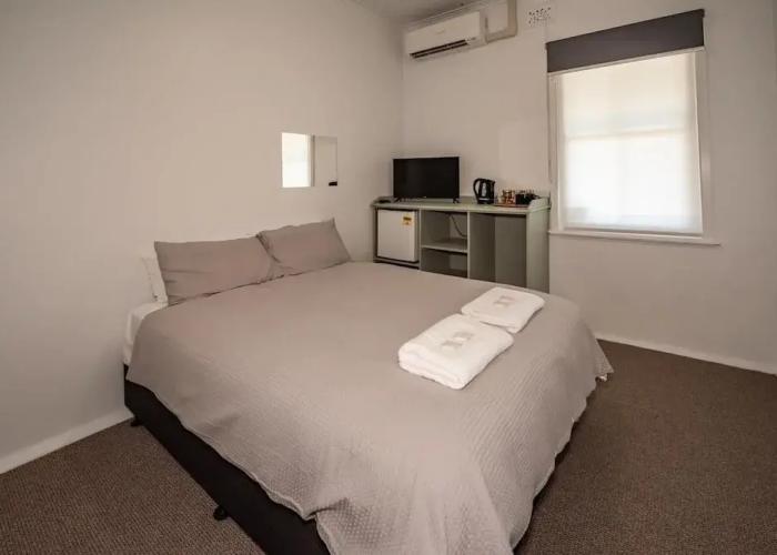 The Centennial Hotel Gulgong