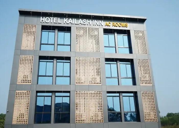 Hotel kailash inn