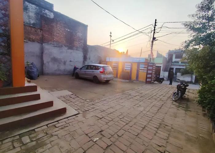 Rudrakasha Guest House By GRB