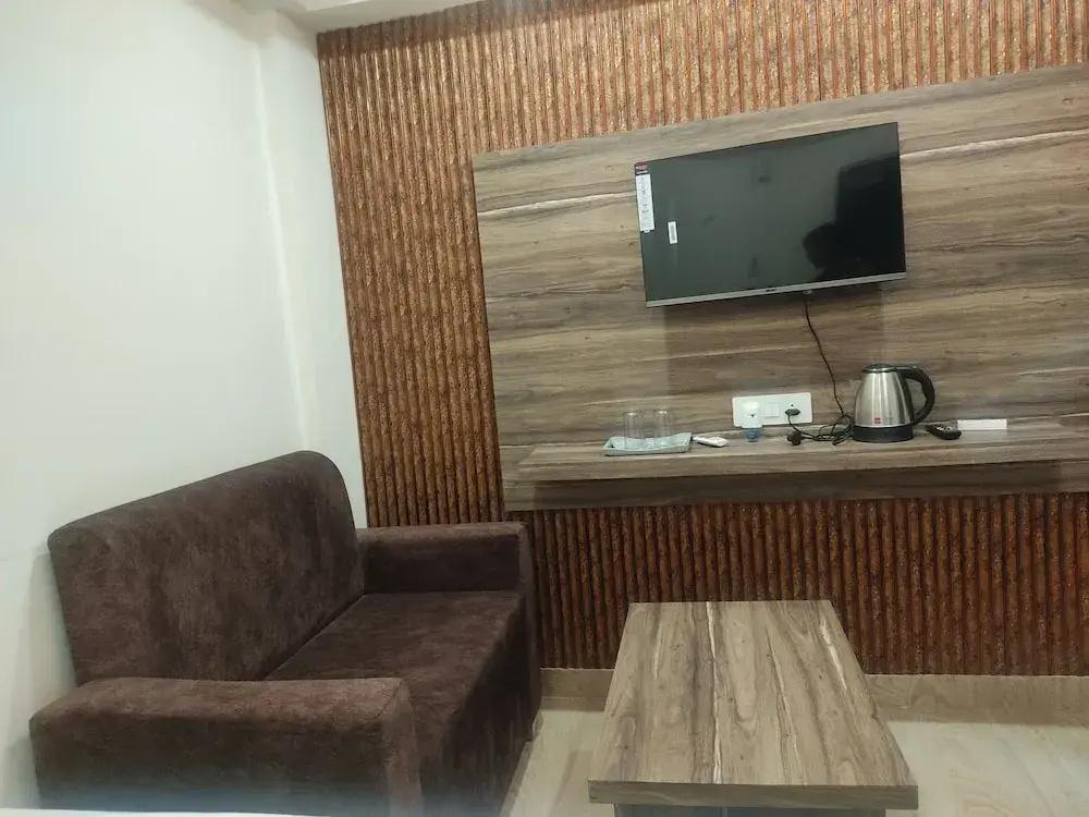 фото Hotel Abhinandan